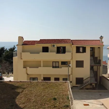 Apartament With A Parking Space Nemira, Omis - 6070 Tice