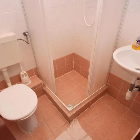With A Parking Space Nemira, Omis - 6070 Апартаменты
