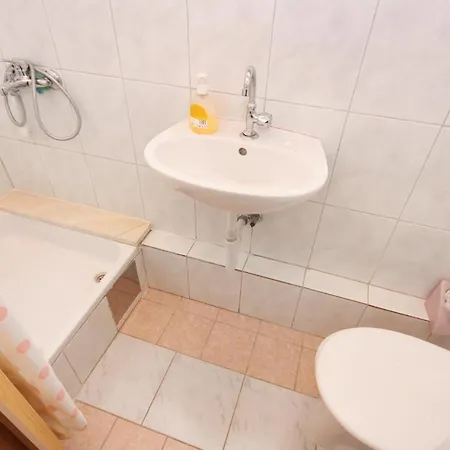Апартаменты With A Parking Space Nemira, Omis - 6070 Tice