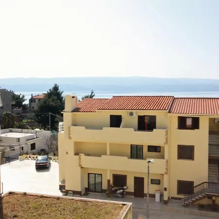 Apartament With A Parking Space Nemira, Omis - 6070 Tice