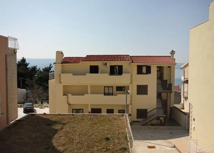 Apartament With A Parking Space Nemira, Omis - 6070 Tice