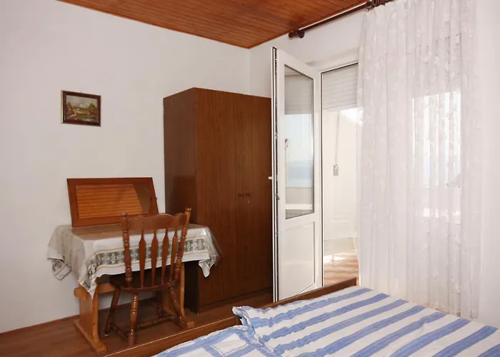 With A Parking Space Nemira, Omis - 6070 Tice