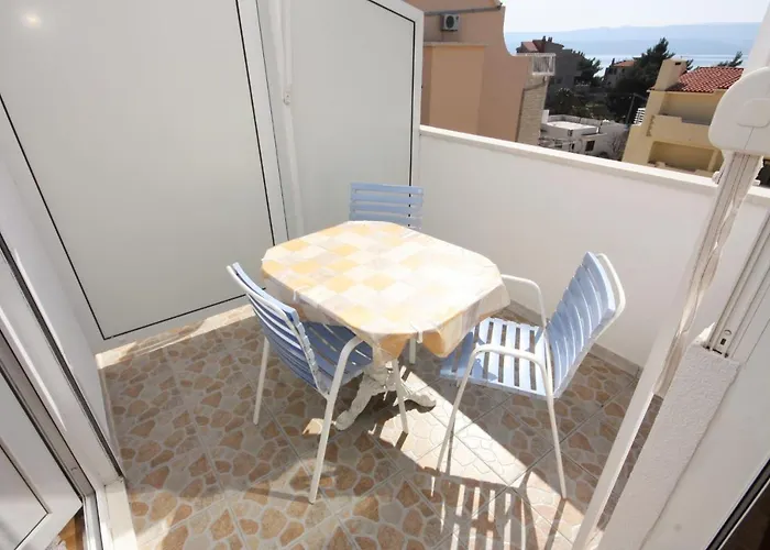 Apartament With A Parking Space Nemira, Omis - 6070 *