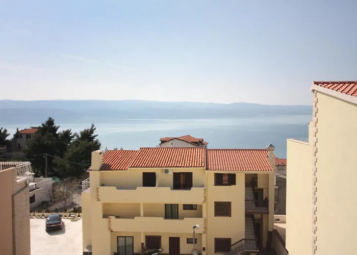 With A Parking Space Nemira, Omis - 6070
