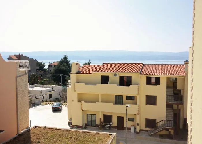 Apartament With A Parking Space Nemira, Omis - 6070 Tice